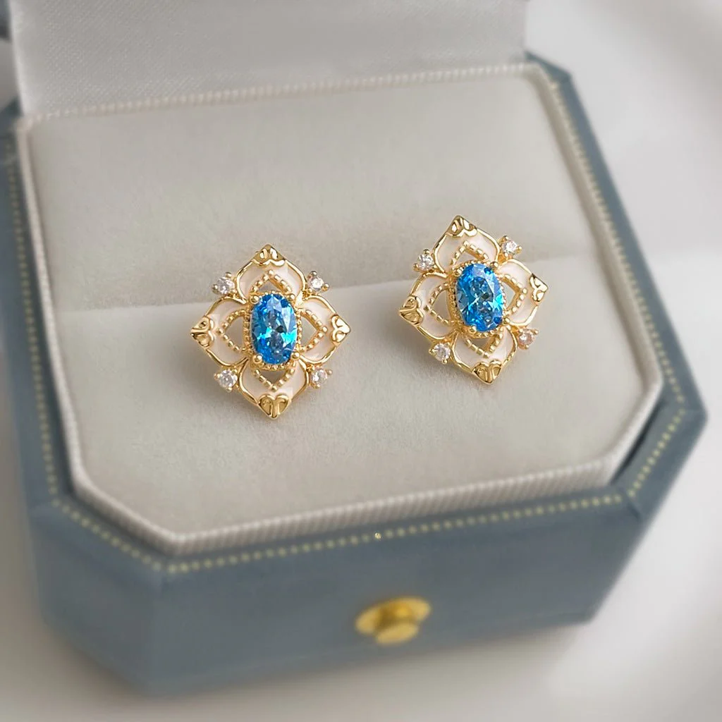 December Birthstone: Blue Topaz